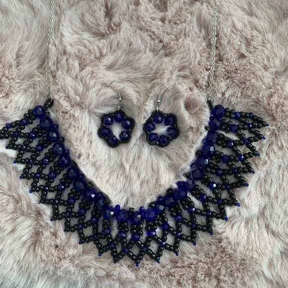 Victoria - Picture 4 of 5